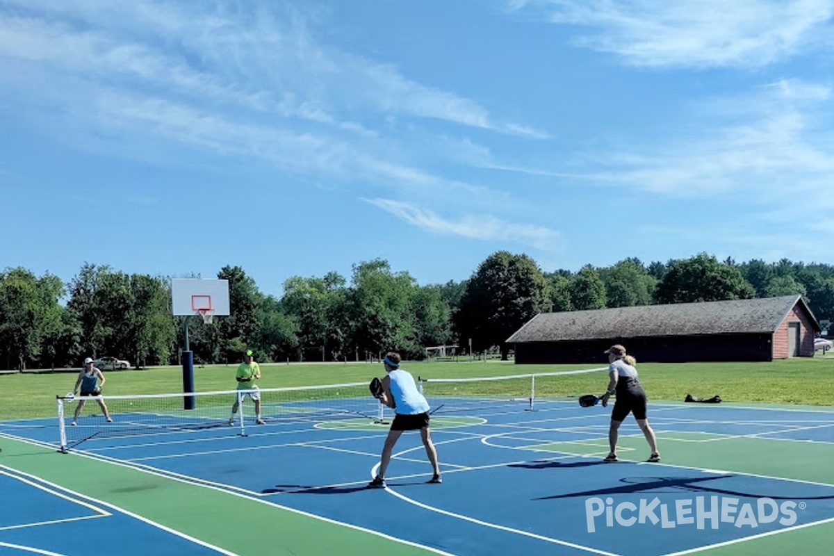 Photo of Pickleball at Dana L Thompson Memorial Park